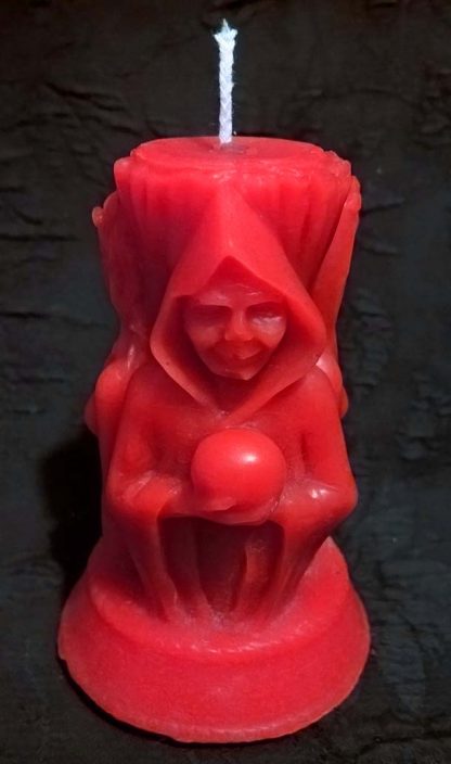 Свеча красная статуэтка