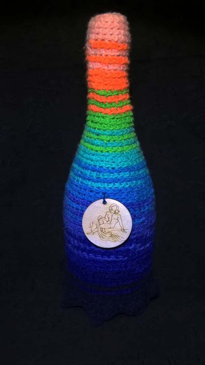 Чехол-талисман на бутылку "Водолей"